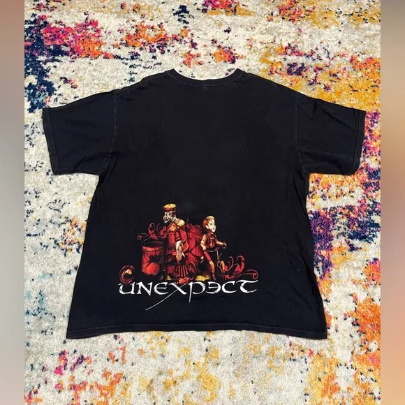 Unexpect shirt XL - Picture 2 of 4